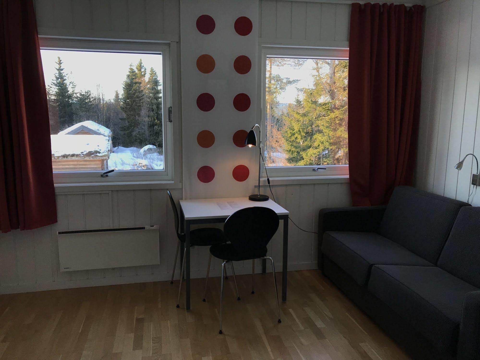 Rauland Vandrerhjem Akademiet Bagian luar foto